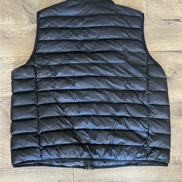 Puffer Vest - Picture 2 of 4